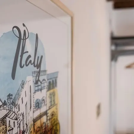 Centro Storico Casa Dell'orologio شقة
